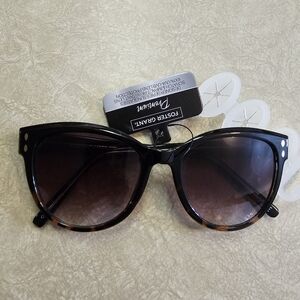 Foster Grant Women’s Black Tortoise Cat-Eye Sunglasses